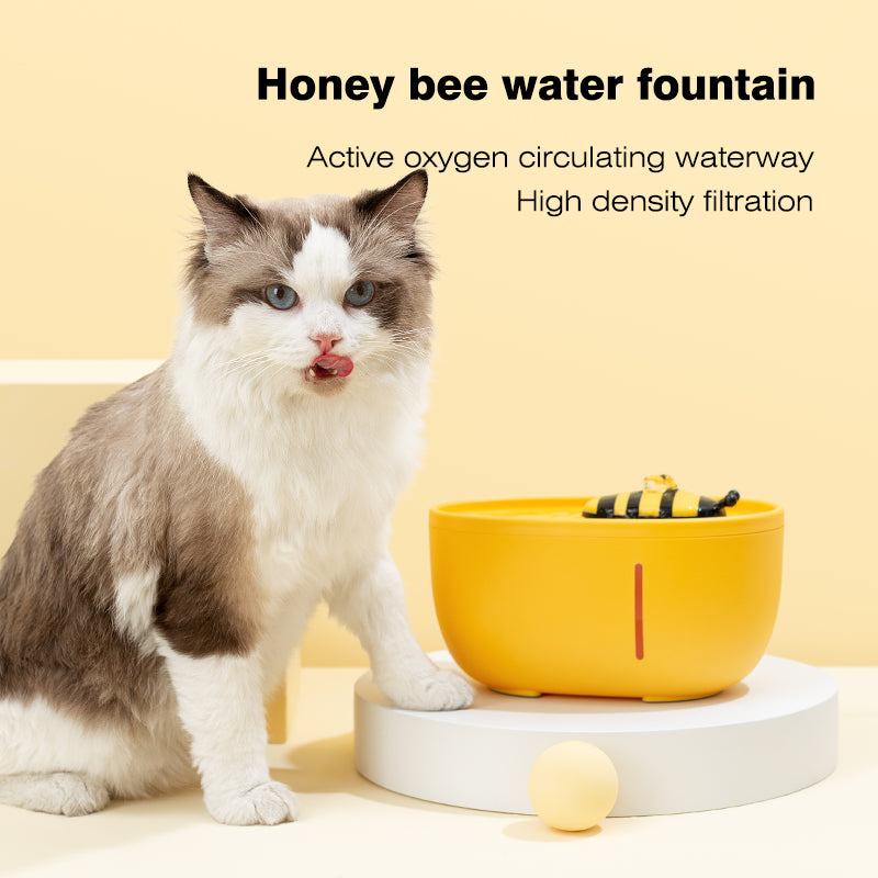 Little Bee Pet Water Fountain